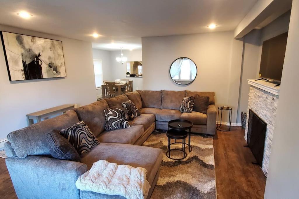 Quiet 3 Bedroom Apartment In Private Home New York Exterior foto